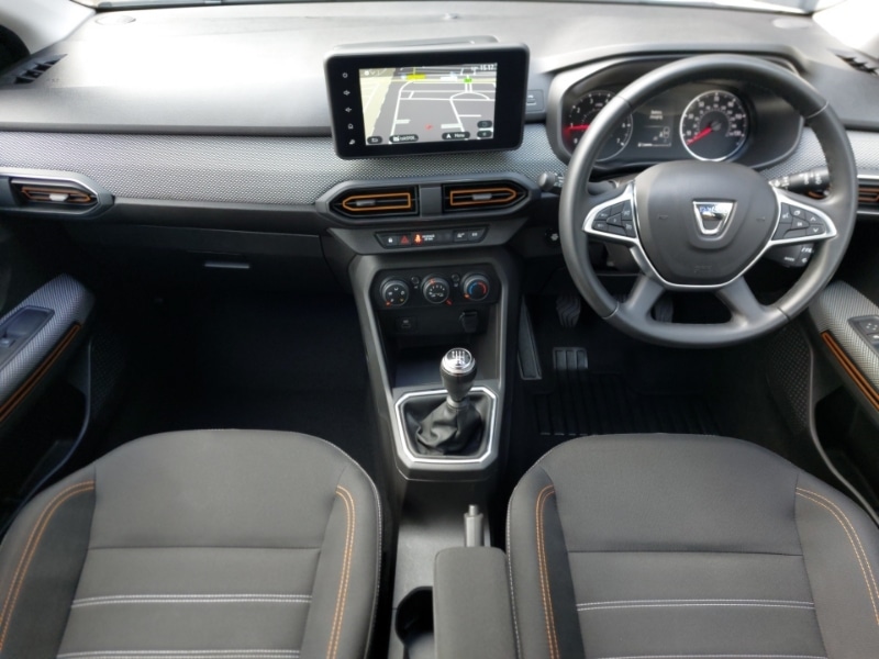 Used Dacia Sandero Stepway 2022 for sale - 76838769: Photo 2