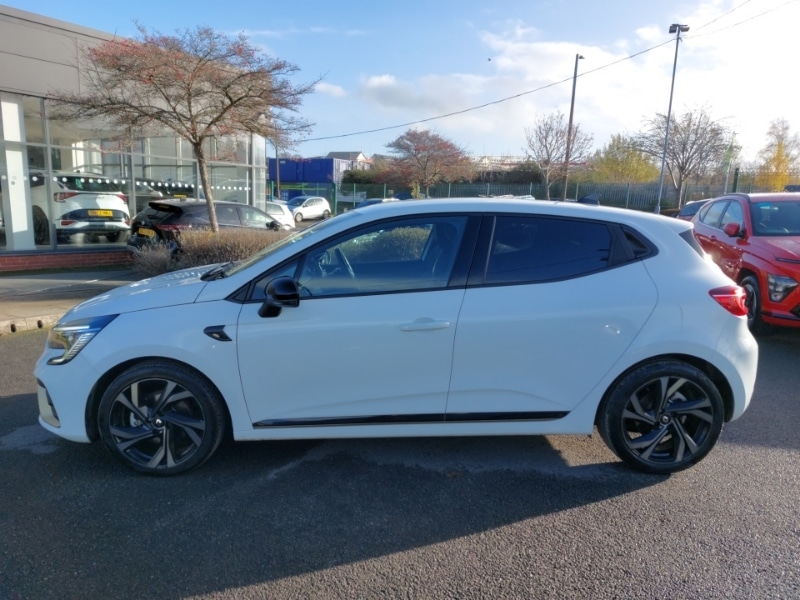 Used Renault Clio 2023 for sale - 76737735: Photo 4