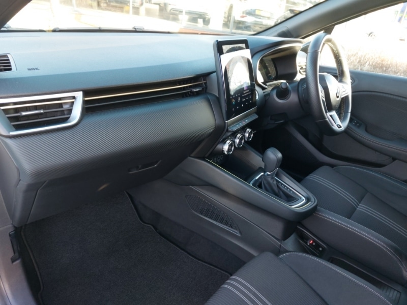 Used Renault Clio 2023 for sale - 76737735: Photo 5