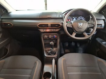 Used Dacia Sandero Stepway 2022 for sale - 78816852: Photo