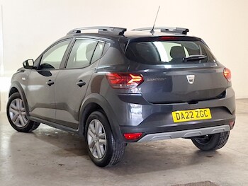 Used Dacia Sandero Stepway 2022 for sale - 78816852: Photo