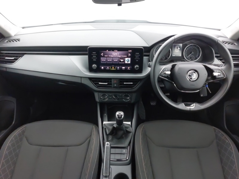 Used Skoda Kamiq 2023 for sale - 76392762: Photo 2