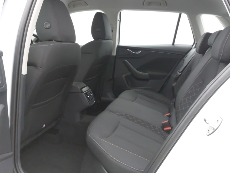 Used Skoda Kamiq 2023 for sale - 76392762: Photo 6