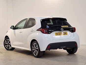 Used Toyota Yaris 2023 for sale - 75767495: Photo
