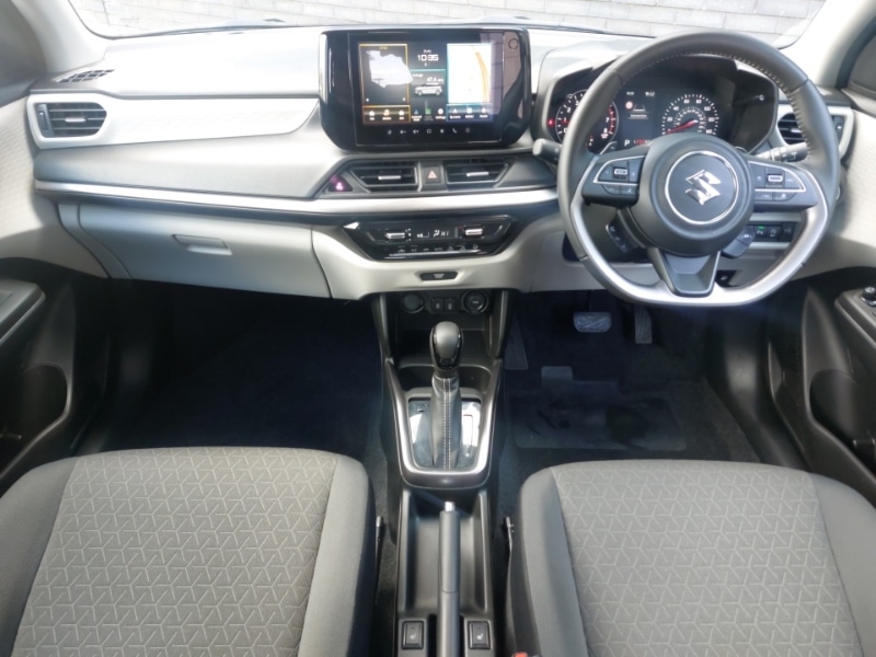 Used Suzuki Swift 2024 for sale - 78173121: Photo 2