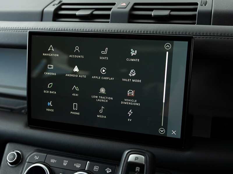 Used Land Rover Defender 2022 for sale - 77304644: Photo 11