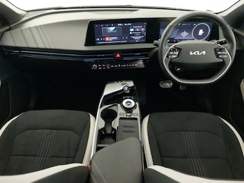 Used Kia EV6 2024 for sale - 76331464: Photo