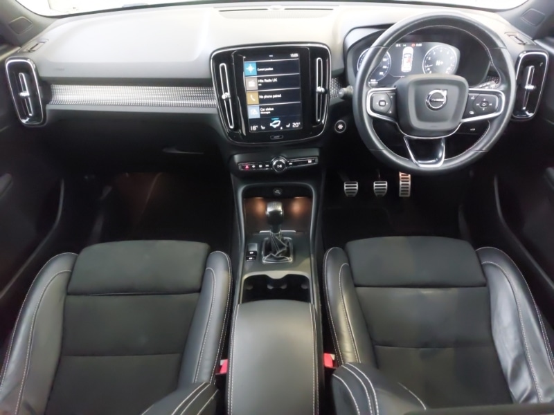 Used Volvo XC40 2021 for sale - 76502634: Photo 2