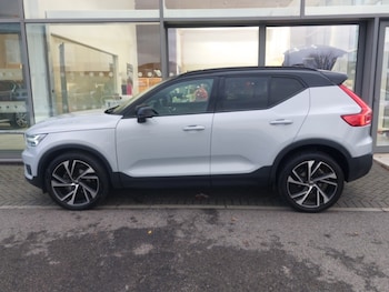 Used Volvo XC40 2021 for sale - 76502634: Photo