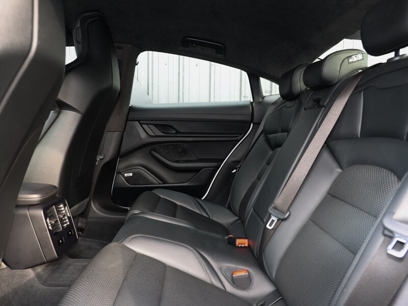 Used Porsche Taycan 2020 for sale - 77762153: Photo 6