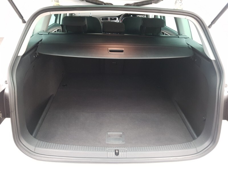 Used Volkswagen Golf 2020 for sale - 77495617: Photo 8