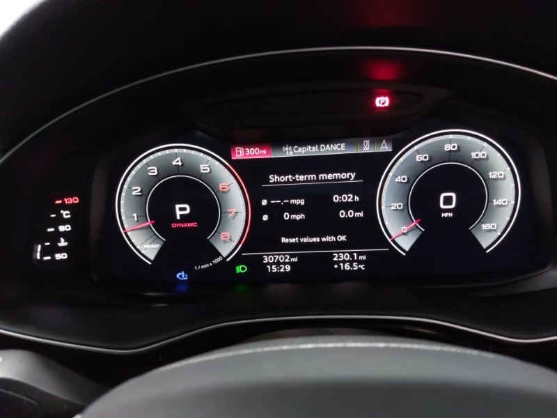 Used Audi Q7 2023 for sale - 76833436: Photo 11