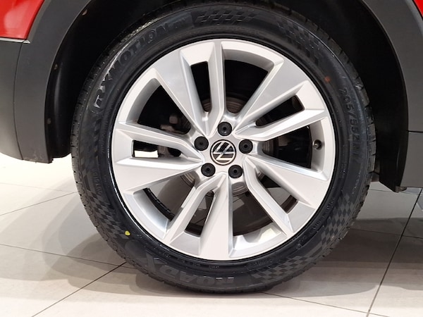 Used Volkswagen T-Cross 2021 for sale - 76282508: Photo 12