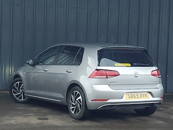 Used Volkswagen Golf 2019 for sale - 76471991: Photo