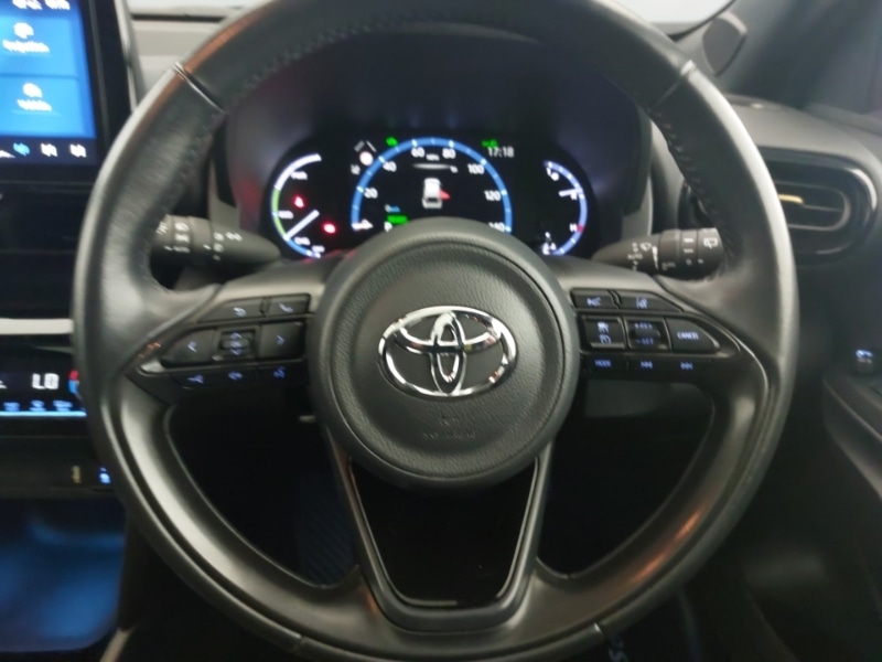 Used Toyota Yaris Cross 2022 for sale - 77544865: Photo 11