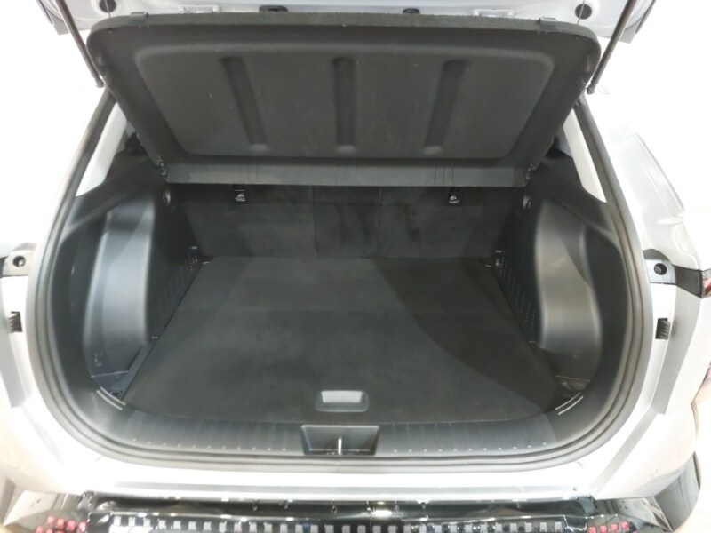 Used Hyundai KONA 2024 for sale - 77949176: Photo 8