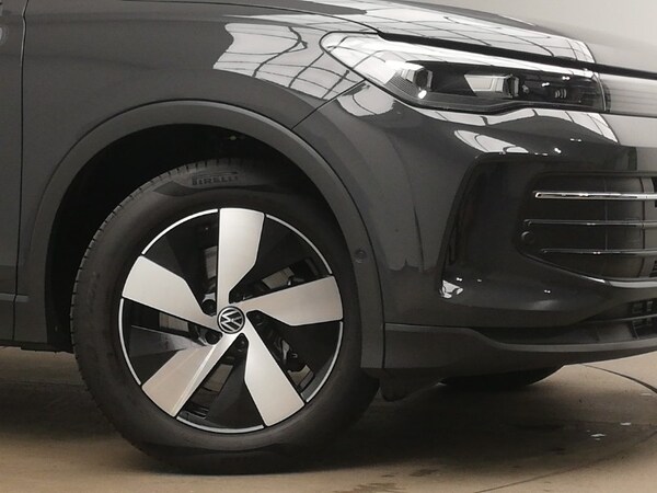 Used Volkswagen Tiguan 2024 for sale - 76331317: Photo 9