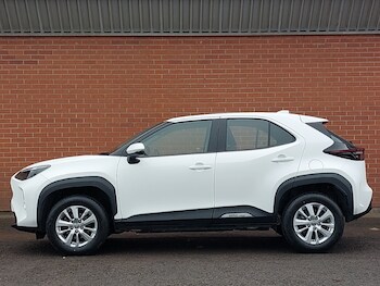 Used Toyota Yaris Cross 2023 for sale - 77019708: Photo