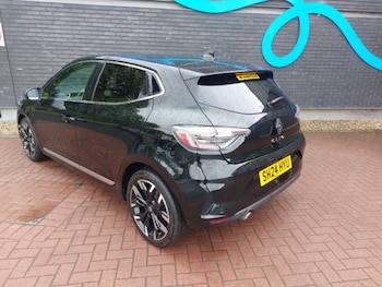 Used Renault Clio 2024 for sale - 79056170: Photo