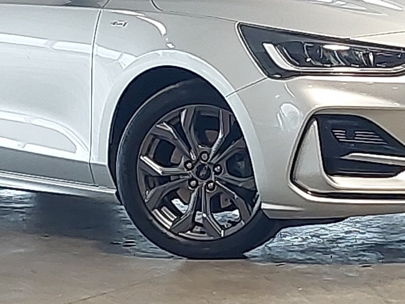 Used Ford Focus 2023 for sale - 76575794: Photo 9