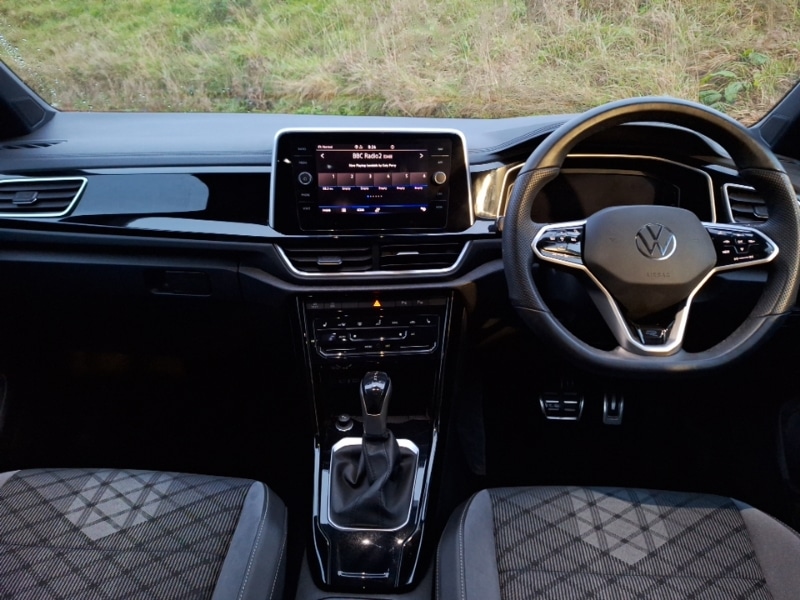 Used Volkswagen T-Roc 2023 for sale - 76932787: Photo 2