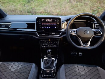 Used Volkswagen T-Roc 2023 for sale - 76932787: Photo