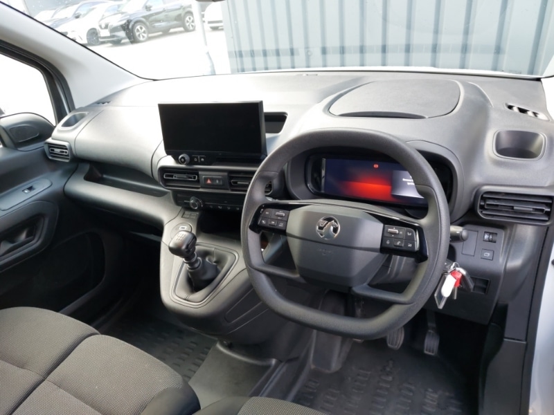 Used Vauxhall Combo 2024 for sale - 76353781: Photo 2