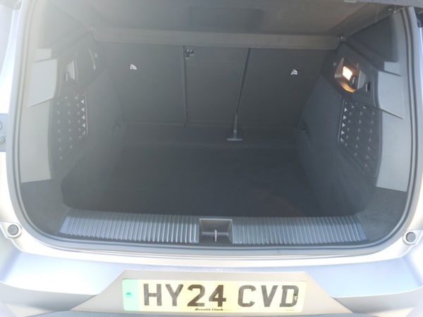 Used Renault Scenic E-Tech 2024 for sale - 76187686: Photo 8