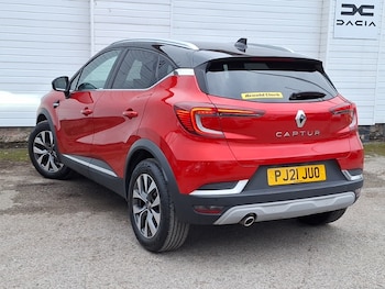 Used Renault Captur 2021 for sale - 77419621: Photo