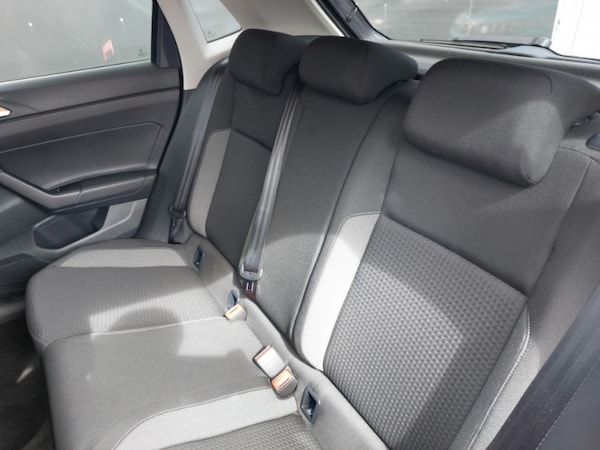 Used Volkswagen Polo 2024 for sale - 76316821: Photo 6