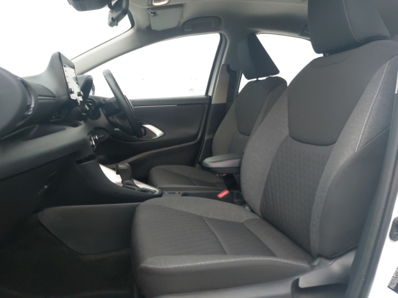 Used Toyota Yaris 2023 for sale - 77874935: Photo 5