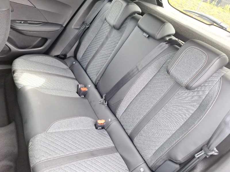 Used Peugeot 2008 2025 for sale - 76483442: Photo 6