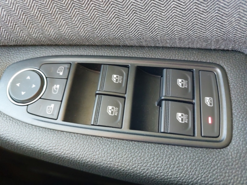 Used Renault Clio 2024 for sale - 76935596: Photo 12