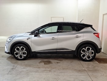 Used Renault Captur 2022 for sale - 75557864: Photo