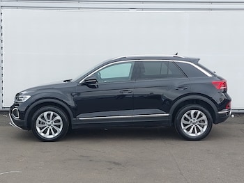 Used Volkswagen T-Roc 2025 for sale - 79411302: Photo