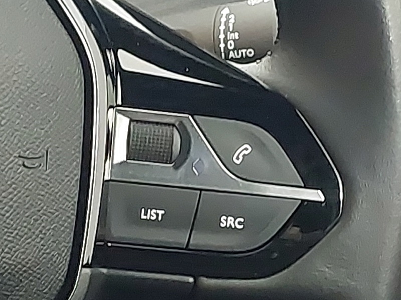 Used Peugeot 2008 2023 for sale - 77833087: Photo 11