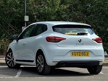 Used Renault Clio 2022 for sale - 79439950: Photo