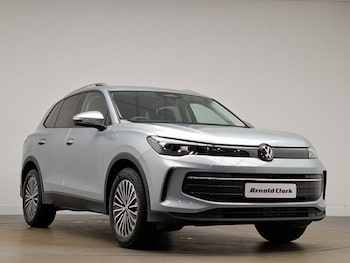 Volkswagen - Tiguan
