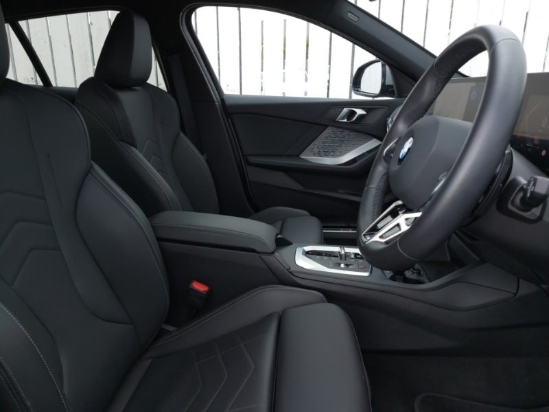 Used BMW 1 Series 2025 for sale - 76764921: Photo 11