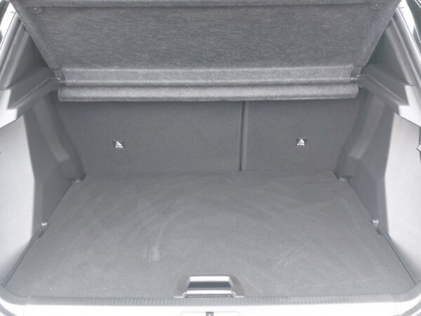 Used Peugeot 2008 2024 for sale - 76321164: Photo 8