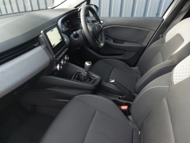 Used Renault Clio 2025 for sale - 77070562: Photo 5