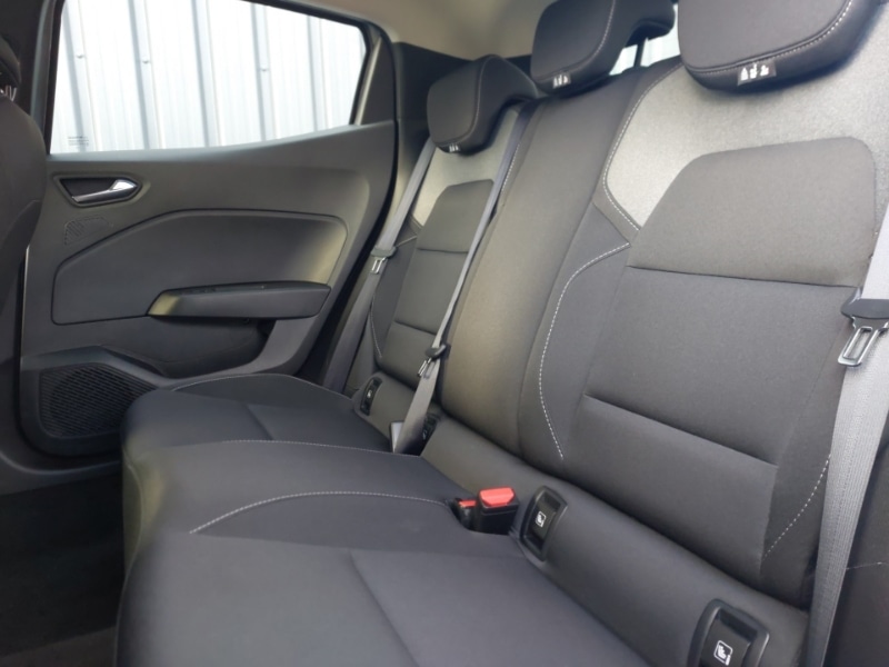 Used Renault Clio 2025 for sale - 77070562: Photo 6