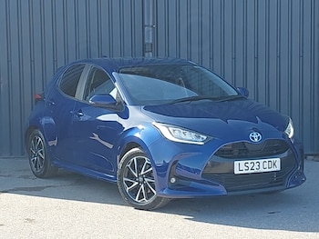 Used Toyota Yaris 2023 for sale - 78560548: Photo