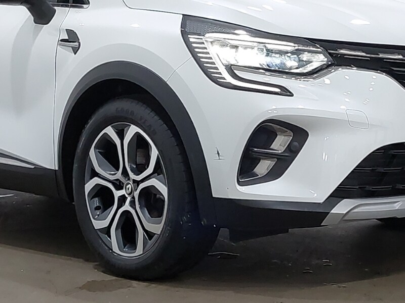 Used Renault Captur 2023 for sale - 77949072: Photo 9