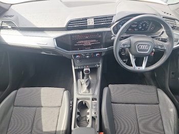 Used Audi Q3 2023 for sale - 75948872: Photo