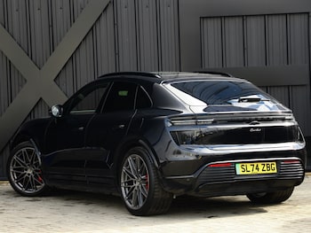 Used Porsche Macan 2024 for sale - 78343450: Photo