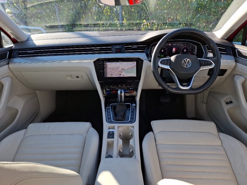 Used Volkswagen Passat 2021 for sale - 76838879: Photo 2