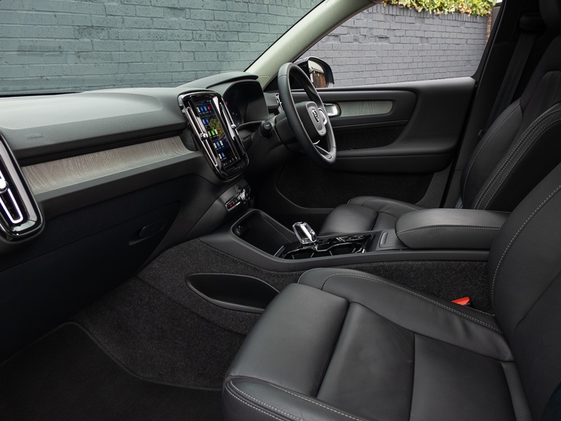 Used Volvo XC40 2024 for sale - 76770477: Photo 5