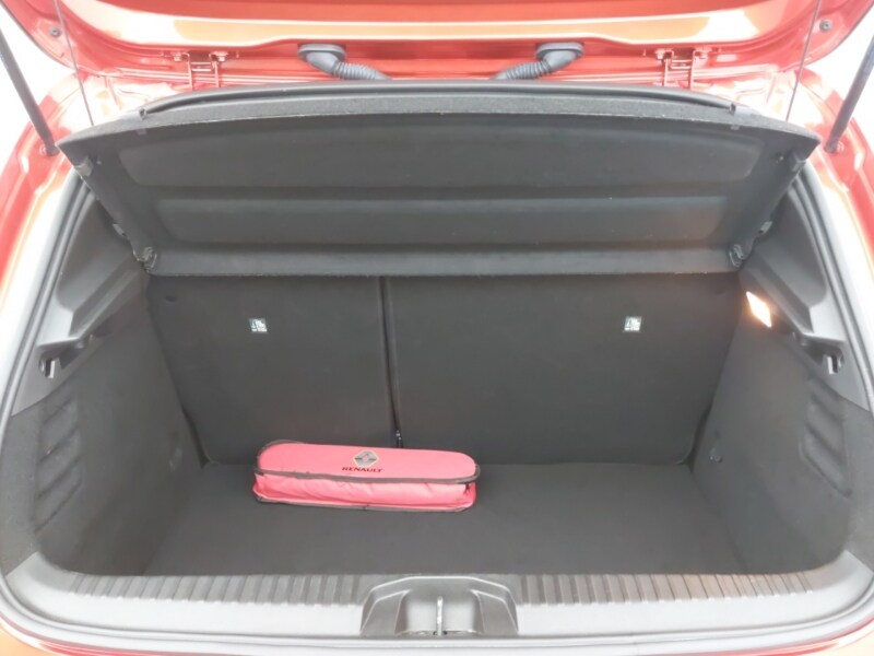 Used Renault Clio 2022 for sale - 77889905: Photo 8