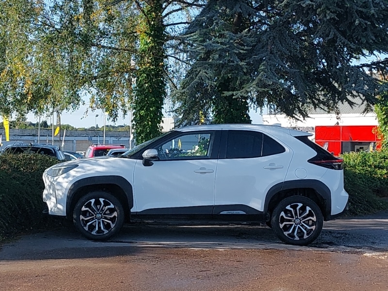 Used Toyota Yaris Cross 2022 for sale - 76392584: Photo 4